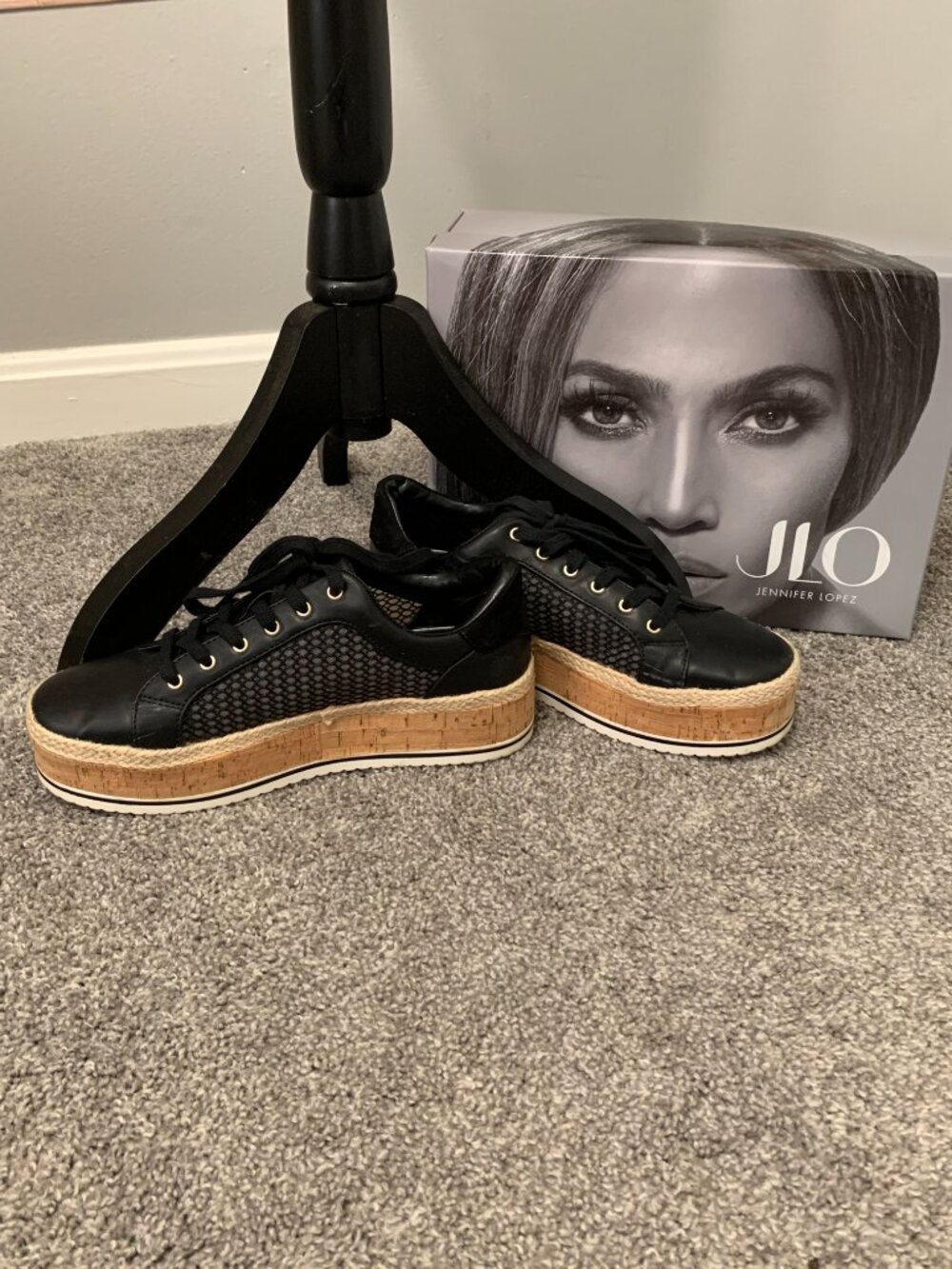 JLo Black Mesh Sneakers size 9 - Picture 4 of 8